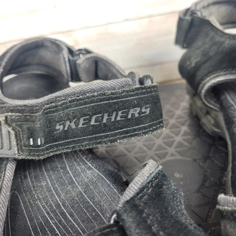 Skechers Sandals Men's Size 11 Black Suede Garver Alec Adjustable Straps Comfort
